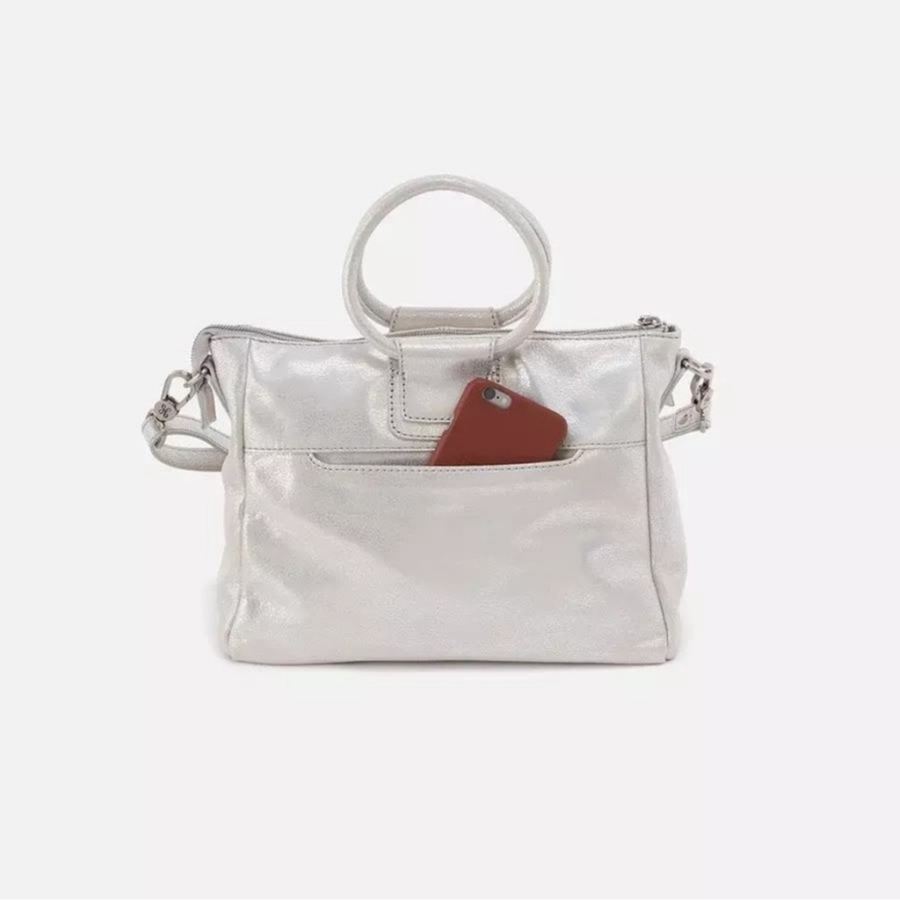 Nwot Sheila Medium Satchel. Light grey polished leather. Perfect condition.